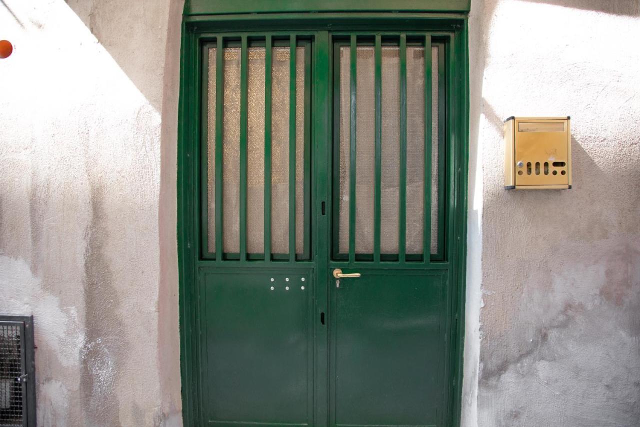 La Tana Dei Pirati 2 Apartment Naples Exterior photo